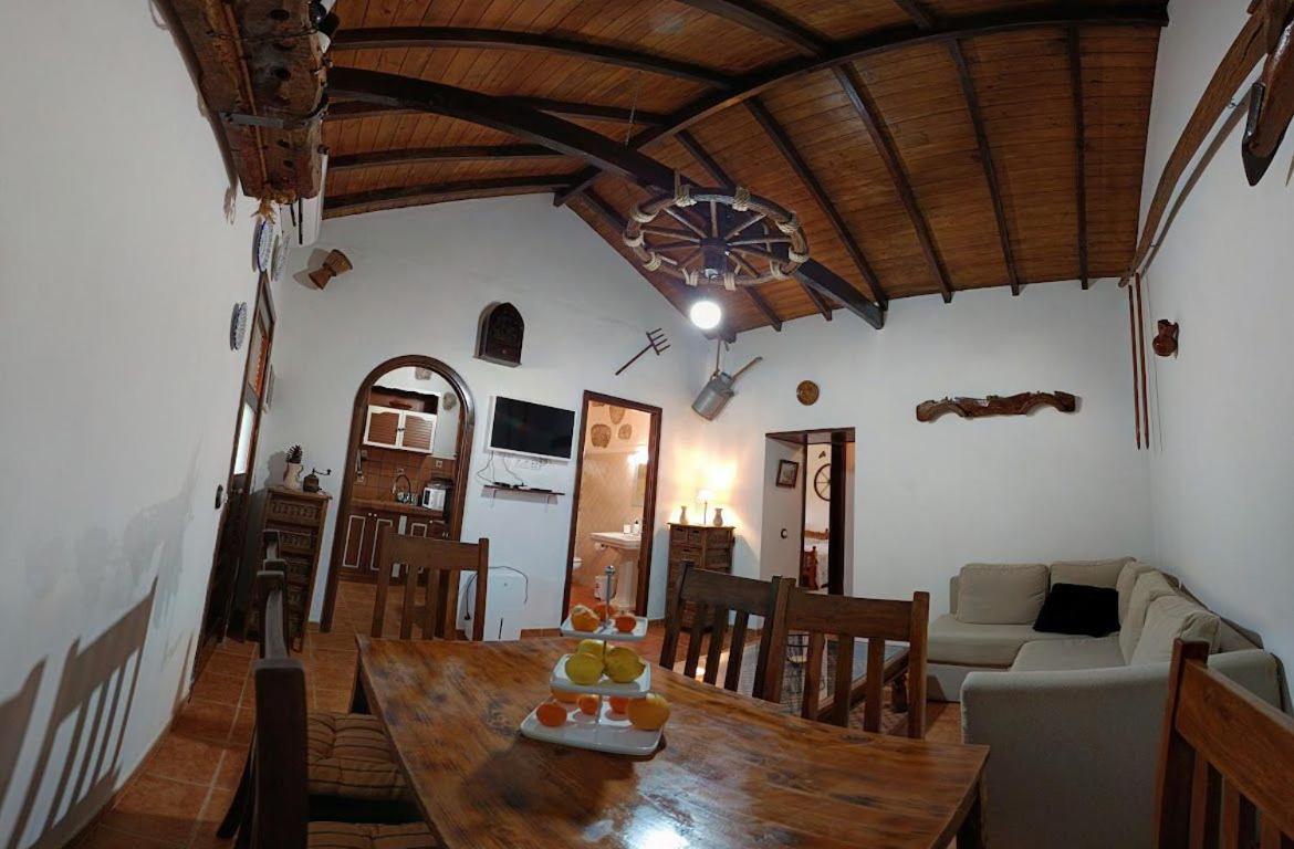 Finca Los Arcos Del Laurel Moya  Exterior photo
